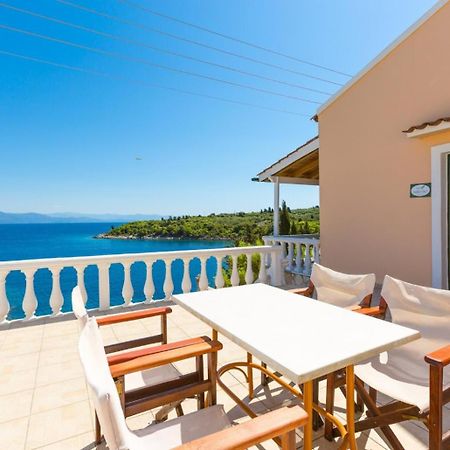 Dolphin Villa 3 Porto Ozias Екстер'єр фото