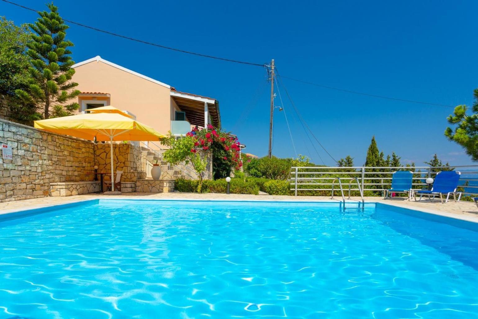 Dolphin Villa 3 Porto Ozias Екстер'єр фото