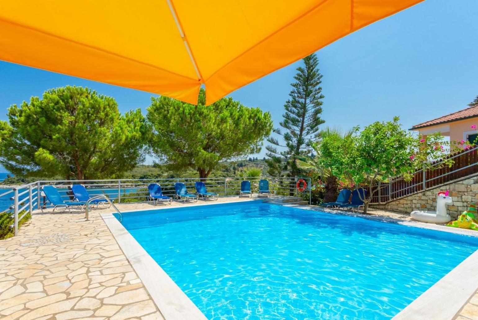 Dolphin Villa 3 Porto Ozias Екстер'єр фото