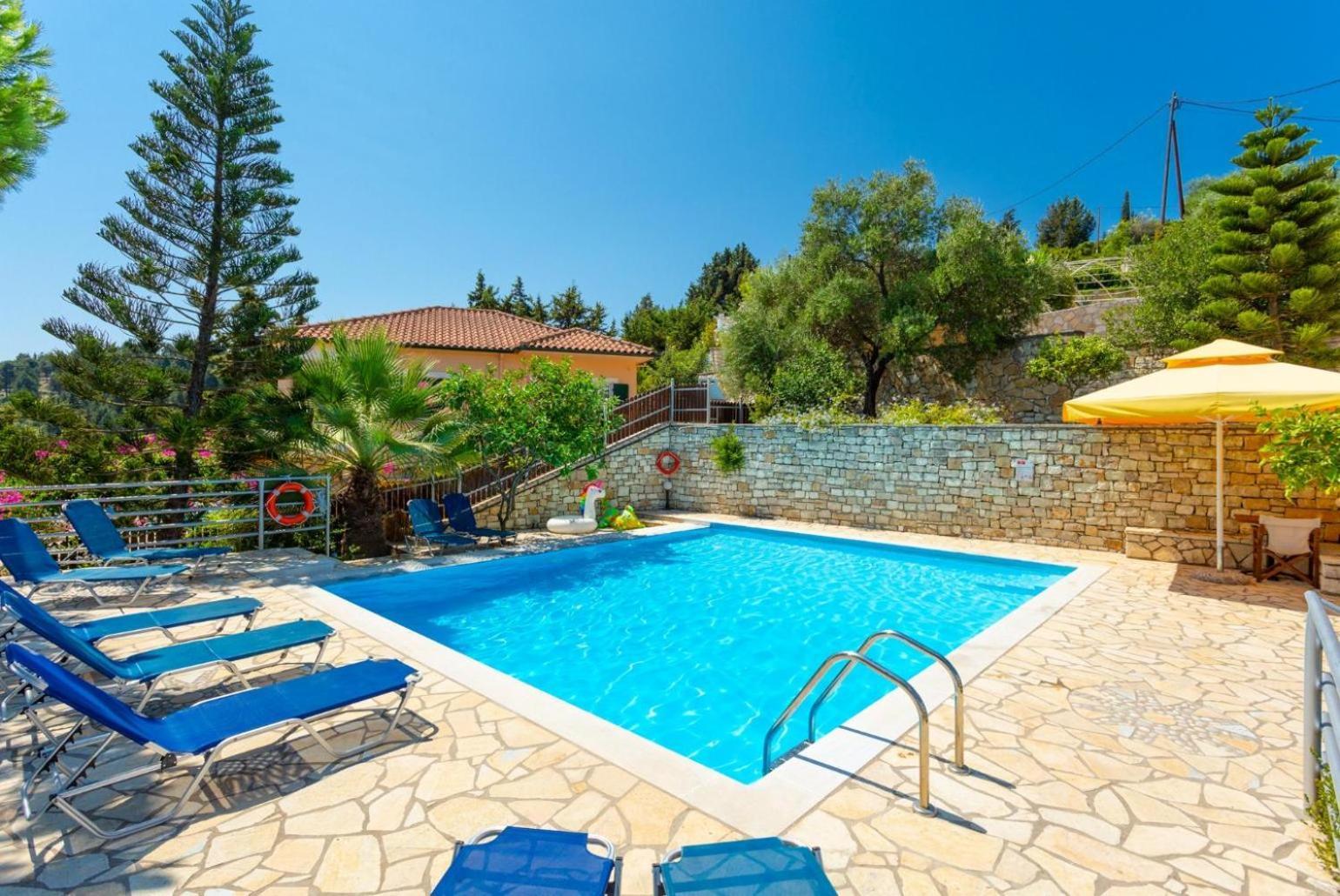 Dolphin Villa 3 Porto Ozias Екстер'єр фото